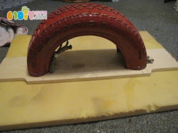 Old tires hand-modified slab