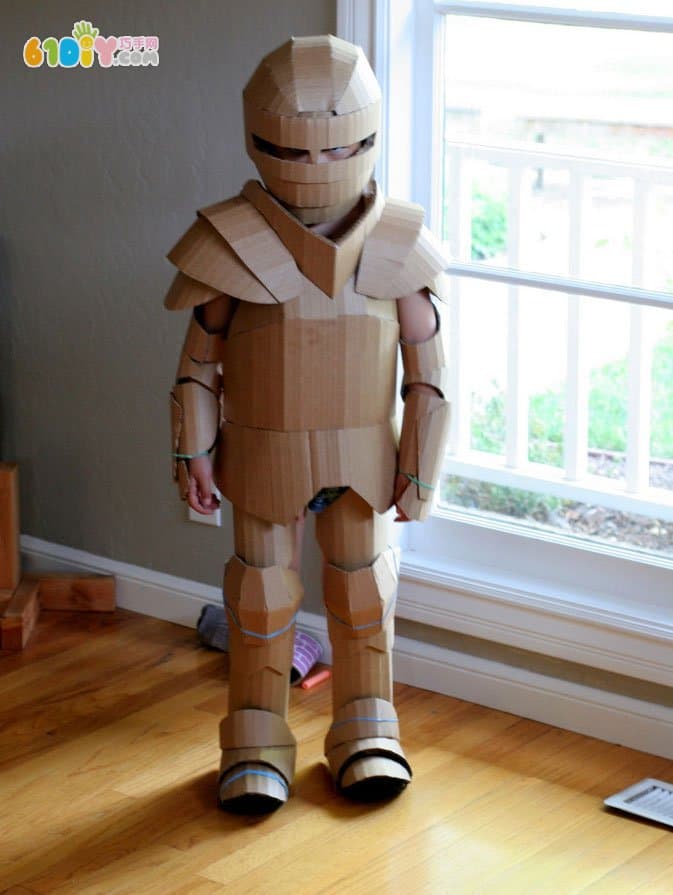 Waste cardboard armor artwork and production process