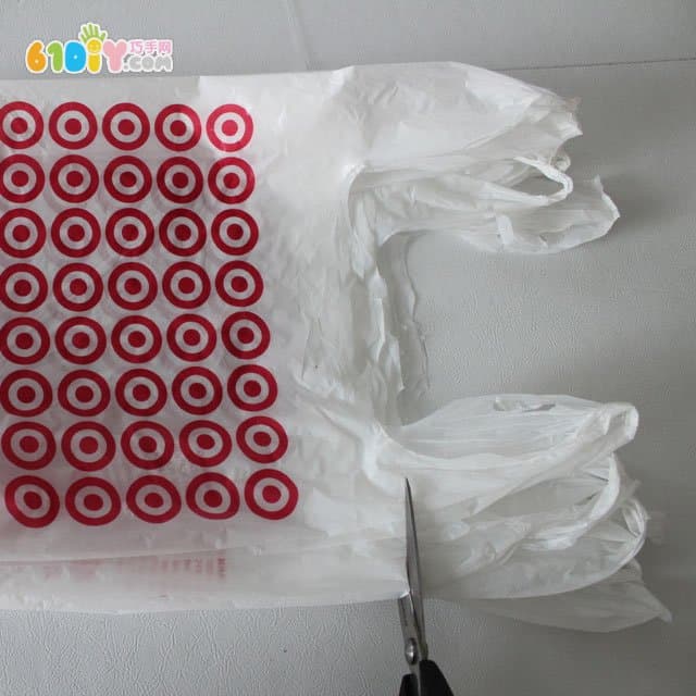 Kindergarten environmental protection clothing waste plastic bag making pettiskirt