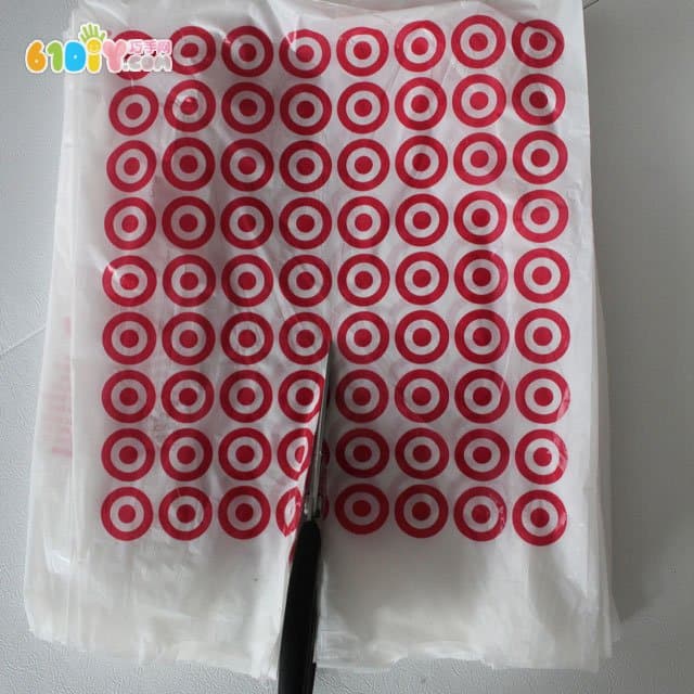 Kindergarten environmental protection clothing waste plastic bag making pettiskirt