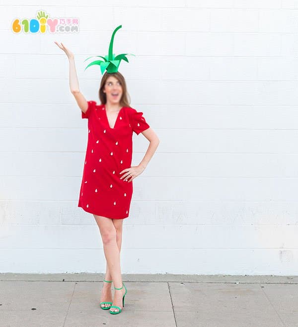 Kindergarten costumes, strawberry fruit costumes