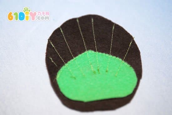 Kindergarten costumes, old mosquito nets, non-woven fabrics, peacock costumes