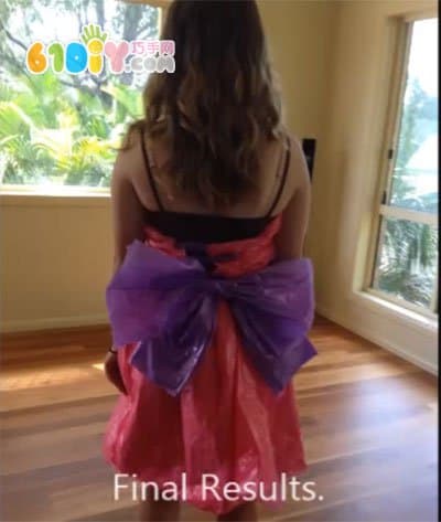 Plastic bag making fashion show dress gown