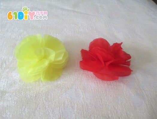 Making flower hair clips from waste materials