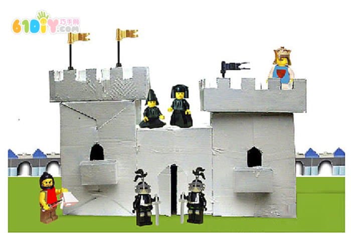 Children's toy making Carton Castle DIY