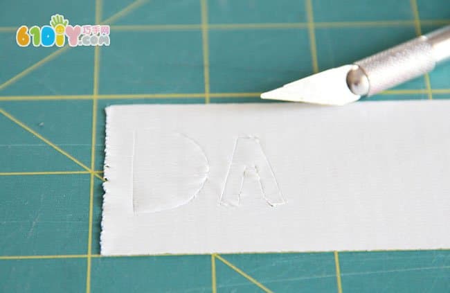 Father's Day handmade medal making tutorial