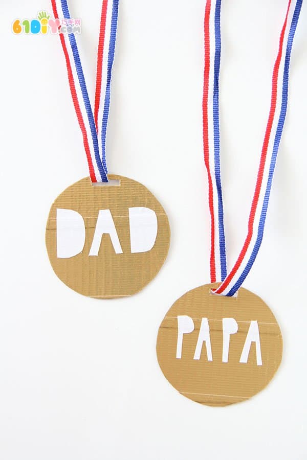 Father's Day handmade medal making tutorial