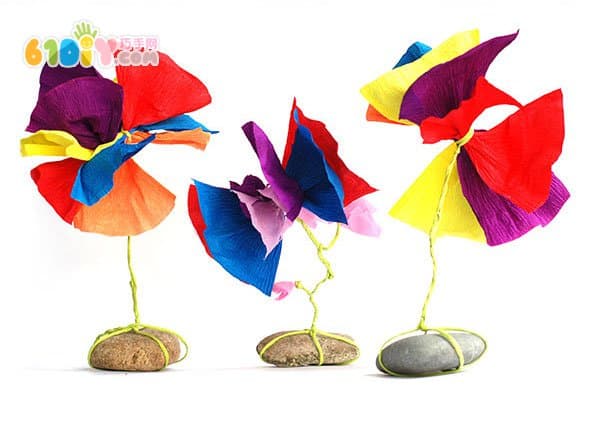 Small children's handmade crepe paper small flowers