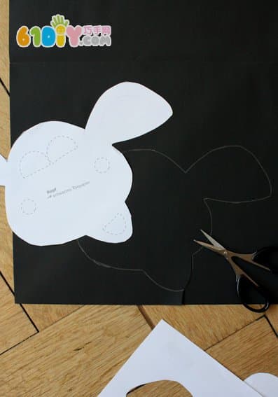 Children making balloons with cartoon lambs lanterns