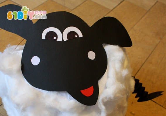 Children making balloons with cartoon lambs lanterns
