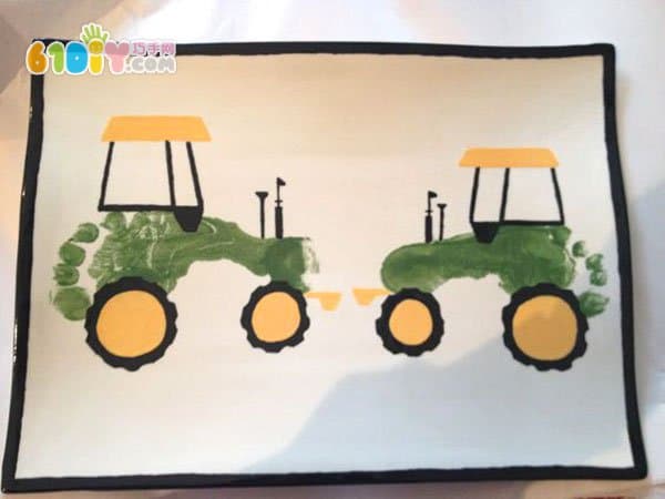 Children's footprints tractor