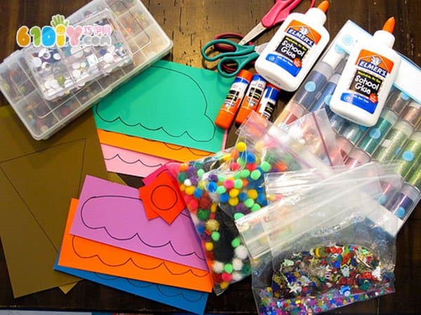 Children's summer making cardboard ice cream