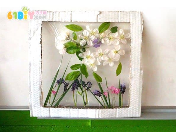 Children's handmade flower decoration painting