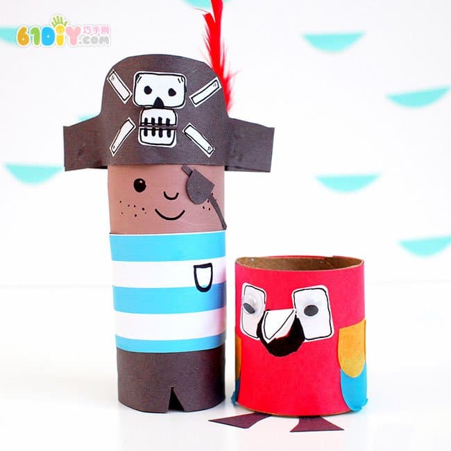 Roll of paper creative handmade Mr. Pirate and his parrot