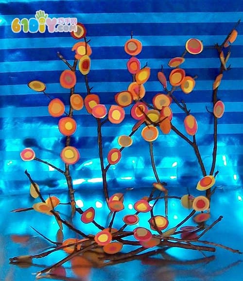 Autumn handmade beautiful round leaf tree