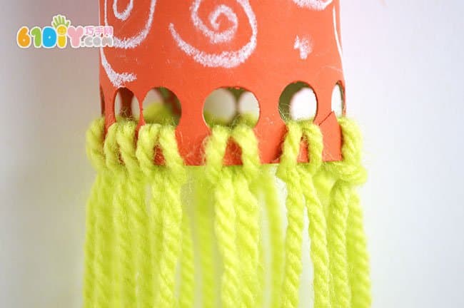 Children's handmade paper tube octopus