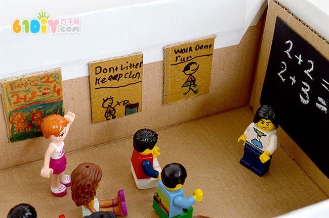 Shoe box waste utilization class role playing game props