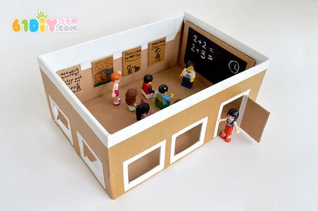 Shoe box waste utilization class role playing game props
