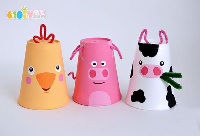 Cute paper cup animal chick pig cow