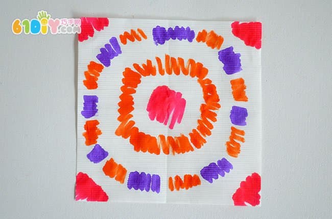 Children's handmade simple and wonderful dyeing art