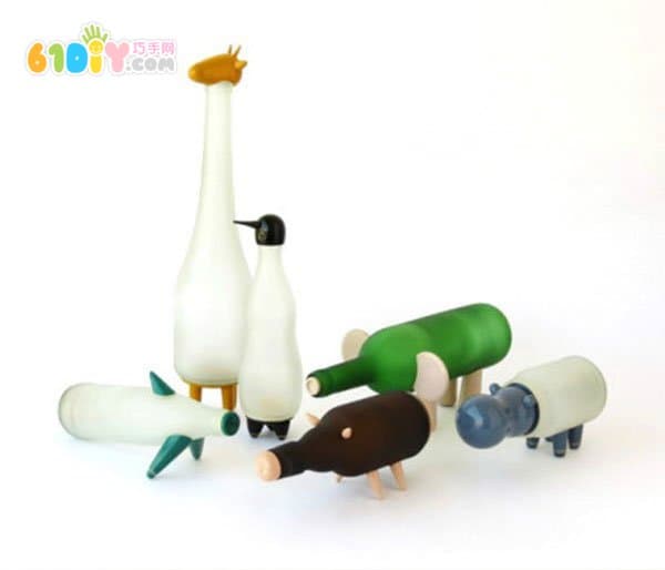 Sprouting waste bottle animal