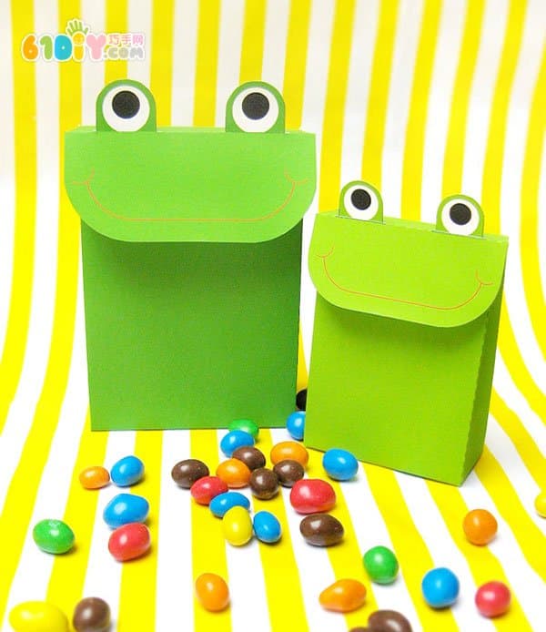Frog gift bag handmade