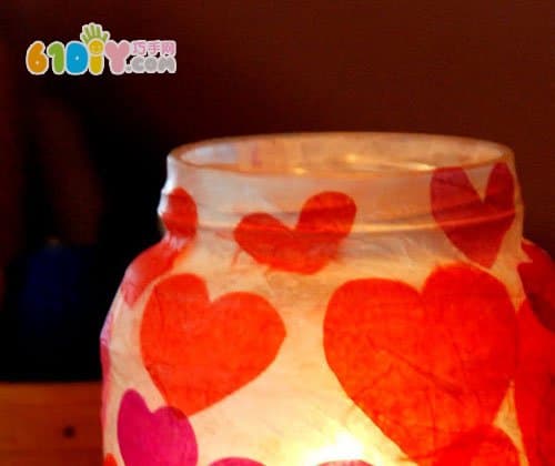 DIY making Valentine's Day romantic love candlestick