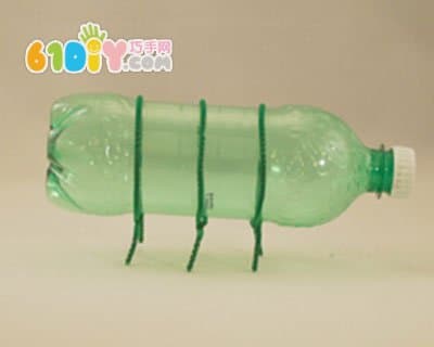 Plastic bottle making flying insects