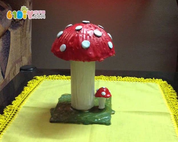 Child waste using handmade mushrooms