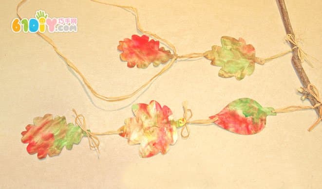 How to make autumn leaf ornaments