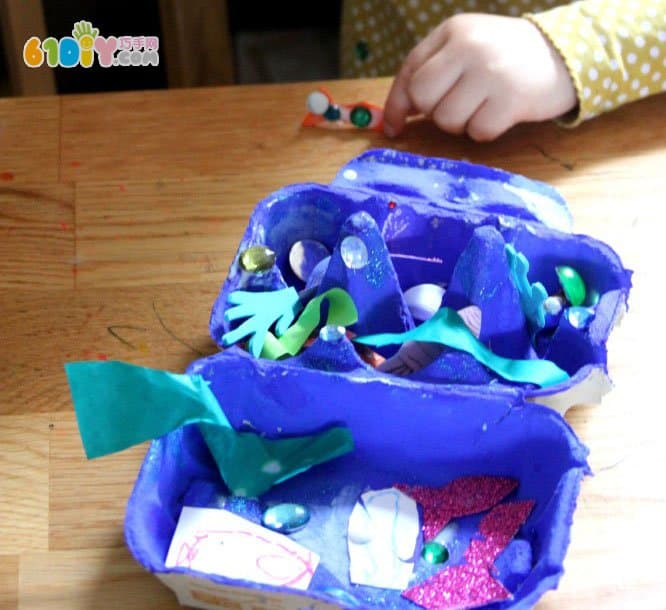 Egg box creative handcraft beautiful underwater world