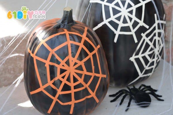 Tape making halloween spider web decoration handmade