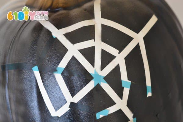 Tape making halloween spider web decoration handmade