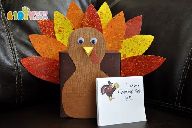 Thanksgiving Children DIY Making Carton Turkey