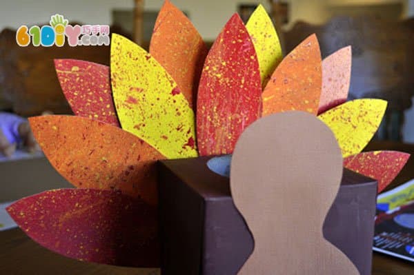 Thanksgiving Children DIY Making Carton Turkey