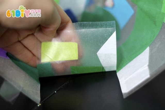 Children making simple new year lanterns