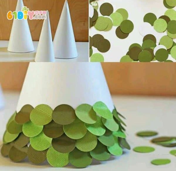 Children's handmade simple round paper Christmas tree