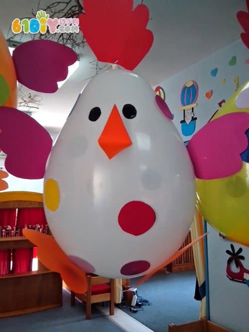 Balloon making new year chick hanging