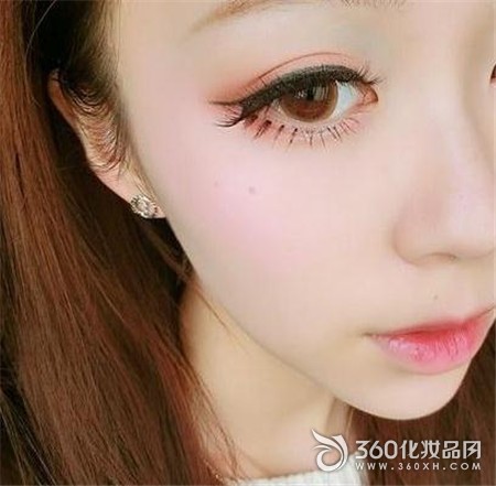 Tips Mascara Eyes Eyeshadow Eyeliner Lipstick Blush Base Makeup