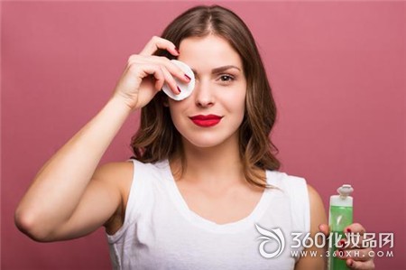 Eyelash maintenance