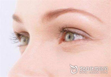 Eye corner wrinkle effect anti-wrinkle small wrinkle