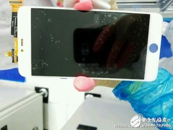 Hammer T3 front spy photos exposure: use the round Home button and integrate fingerprint recognition