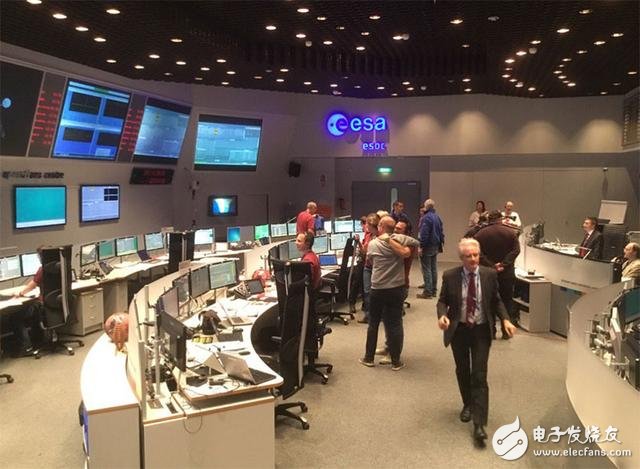 ESA Mars probe TGO successfully entered Mars orbit but lander could not be connected