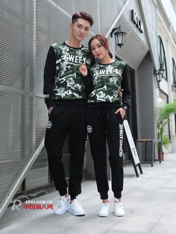 æœ±äºšæ–‡æˆ‘å’Œæˆ‘è€å©†äº²çš„å¾ˆç”¨åŠ›ä¸Šçƒ­æœæ˜¯ä»€ä¹ˆæ¢— æƒ…ä¾£é—´å¦‚ä½•ç§€æ©çˆ±