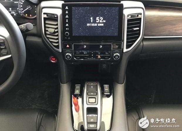 1.5T/2.0T engine, Dongfeng Honda new SUV--UR-V real car to the store, sit and wait for the purchase