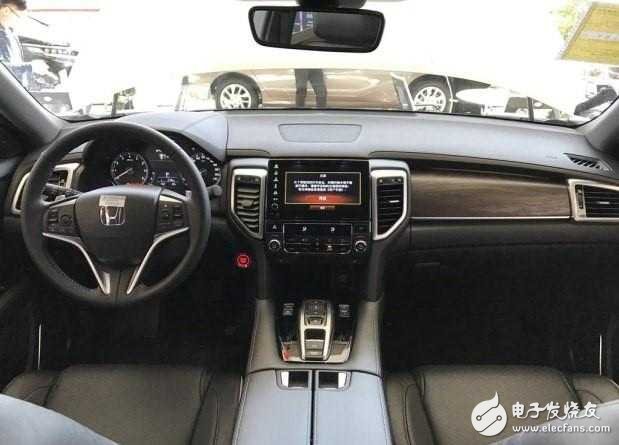 1.5T/2.0T engine, Dongfeng Honda new SUV--UR-V real car to the store, sit and wait for the purchase