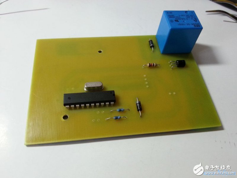 High-end atmospheric DIY: microcomputer intelligent remote power controller