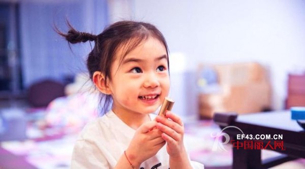æˆšè–‡å¥³å„¿å‚åŠ ä»€ä¹ˆèŠ‚ç›® æˆšè–‡å¥³å„¿ä¸­æ–‡åå«ä»€ä¹ˆ