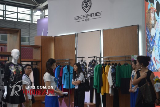 å“¥é‚¦å¥³è£…äº®ç›¸ç¬¬åäº”å±Šæ·±åœ³æœè£…å±• ä¸Žæ‚¨å…±åº¦ç¾Žå¥½æ—¶å…‰