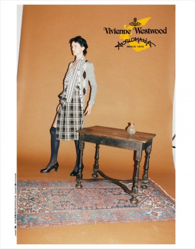 Vivienne Westwood2012ç§‹å†¬å±•ç¤ºå‰å«çš„æœ‹å…‹ç²¾ç¥ž